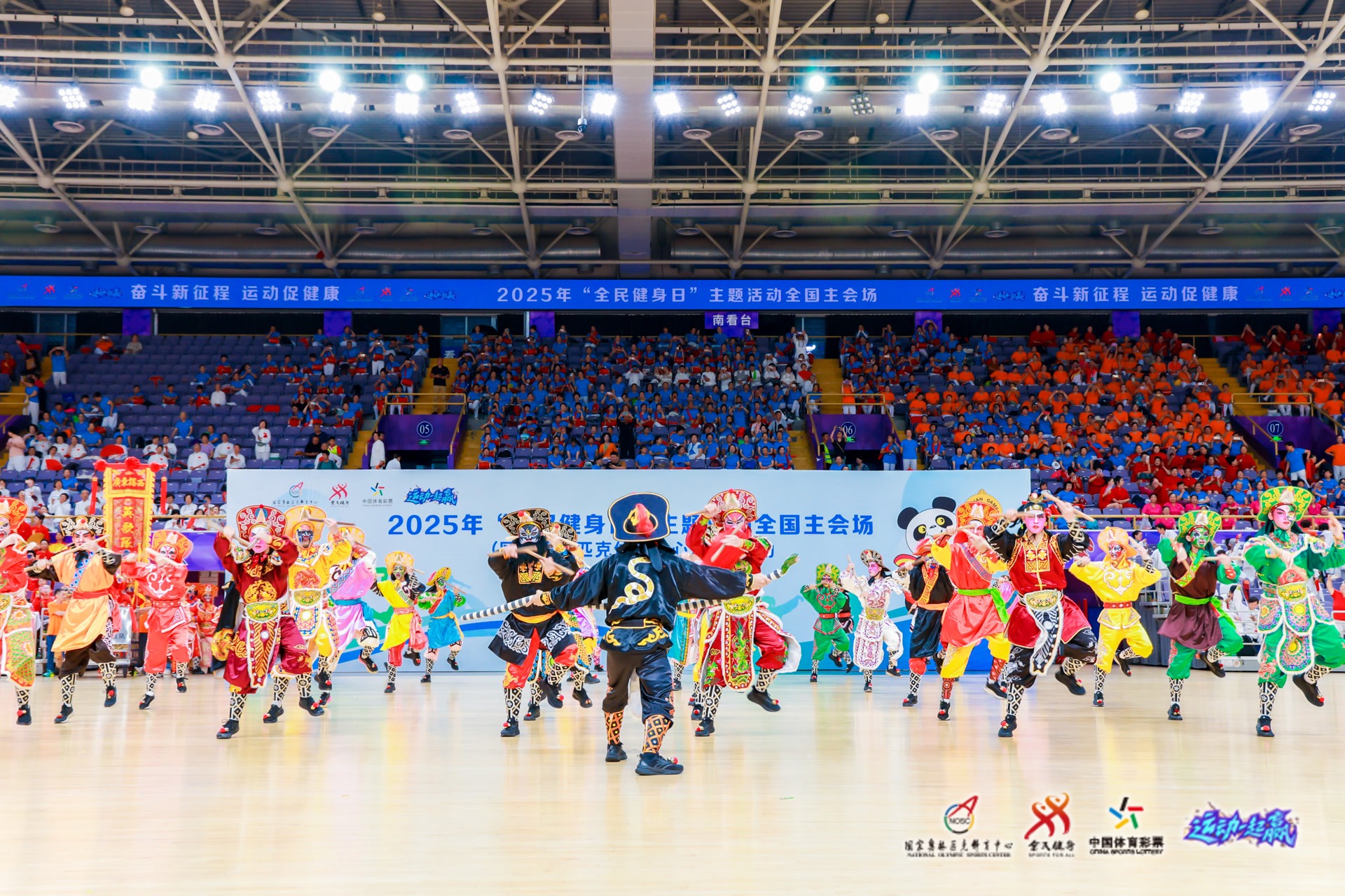 为什么投手换局休息时要佩戴加热护具